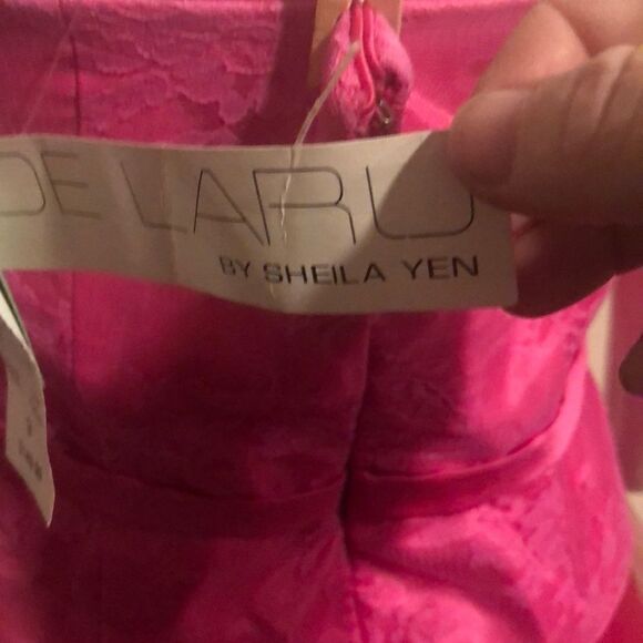 De Laru by Sheila Yen Dress - Picture 6 of 7